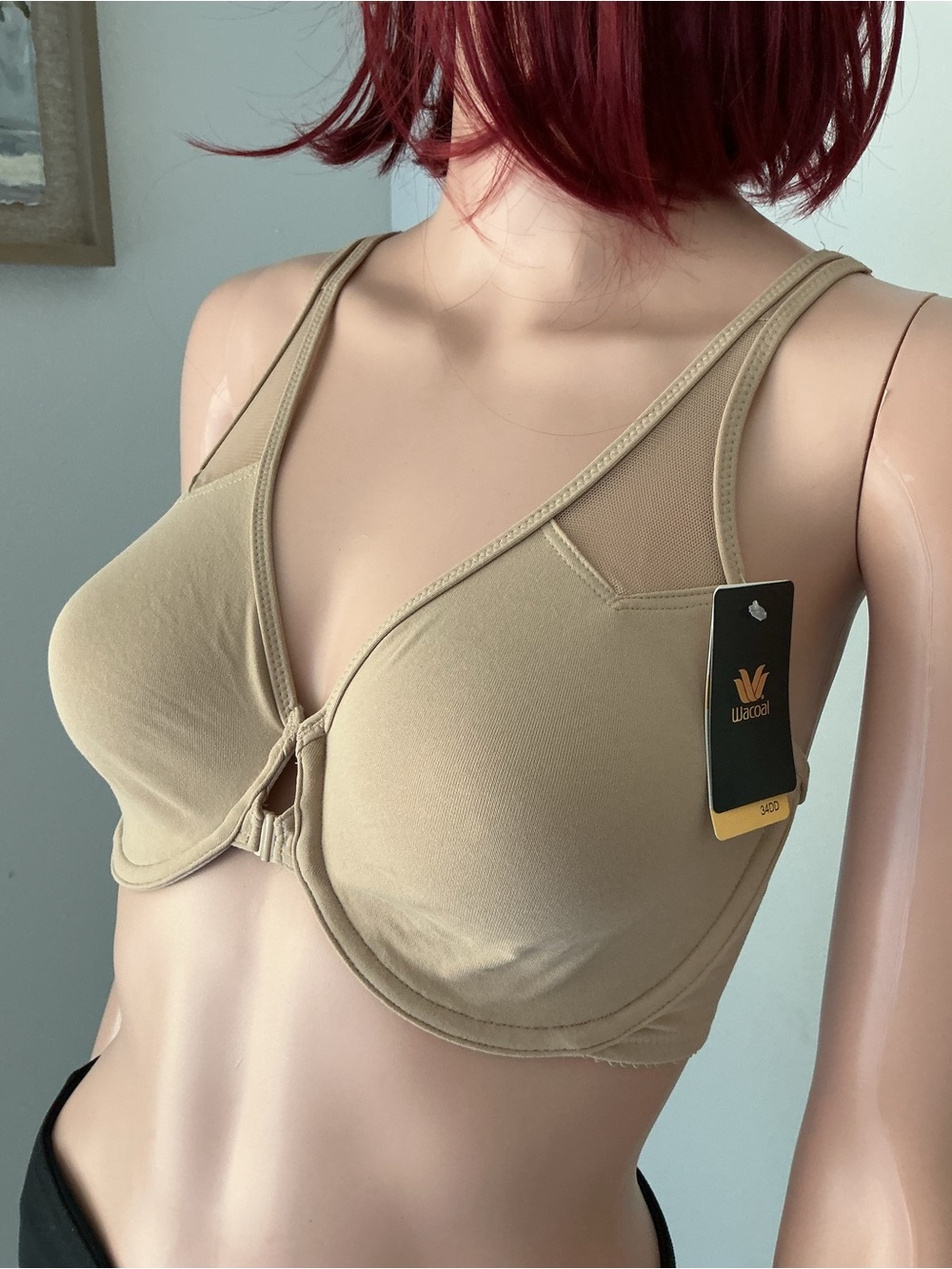 Wacoal Nude Front-Closure Underwire Bra - Picture 4 of 11